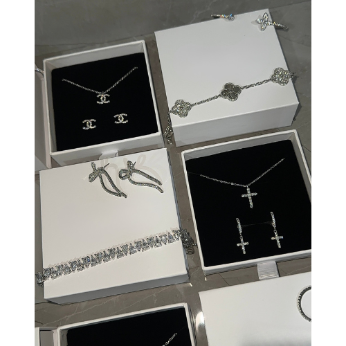 Gina Necklace Silver